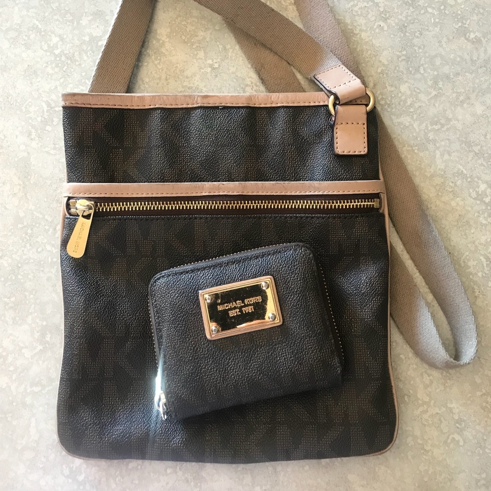 Michael Kors Crossbody & Wallet
